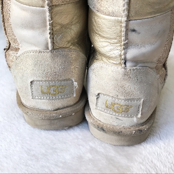 UGG Patchwork Classic Boot - Picture 10 of 12